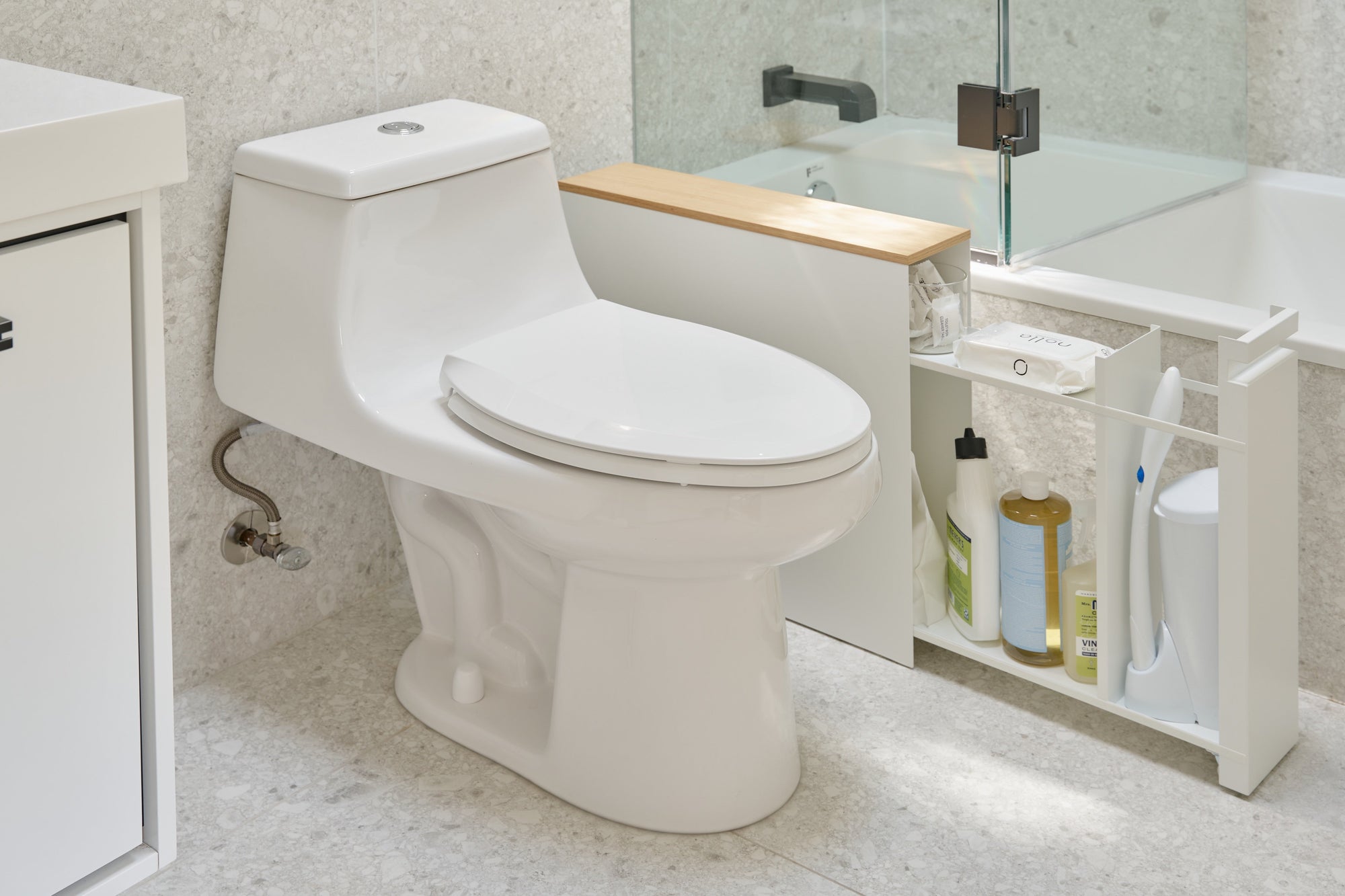 5 Small-Space Bathroom Storage Solutions That Actually Work
