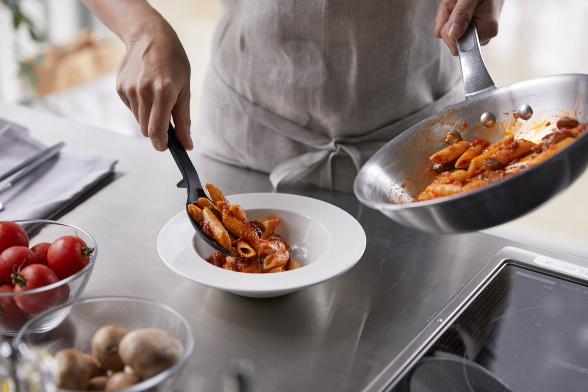 16 Useful Gifts for Home Chefs