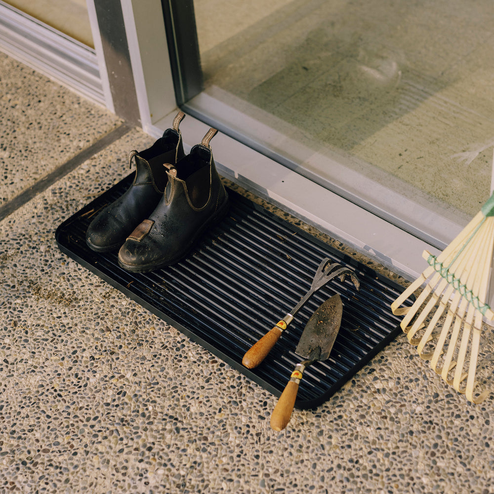 Apto Furrow Boot Tray - Steel - Black