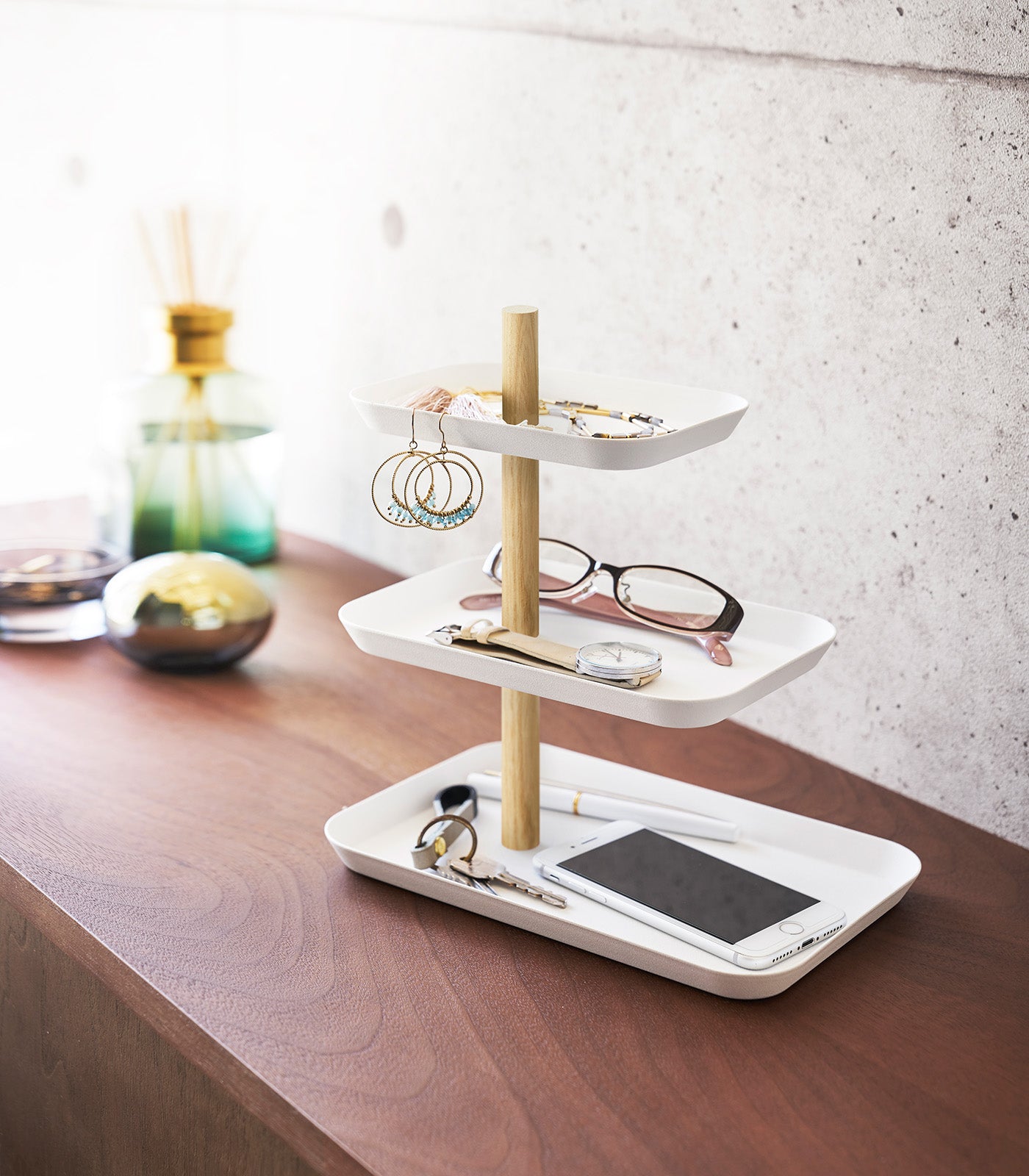 Yamazaki Home | Jewelry & Accessory Collection | Shop Now – Page 1