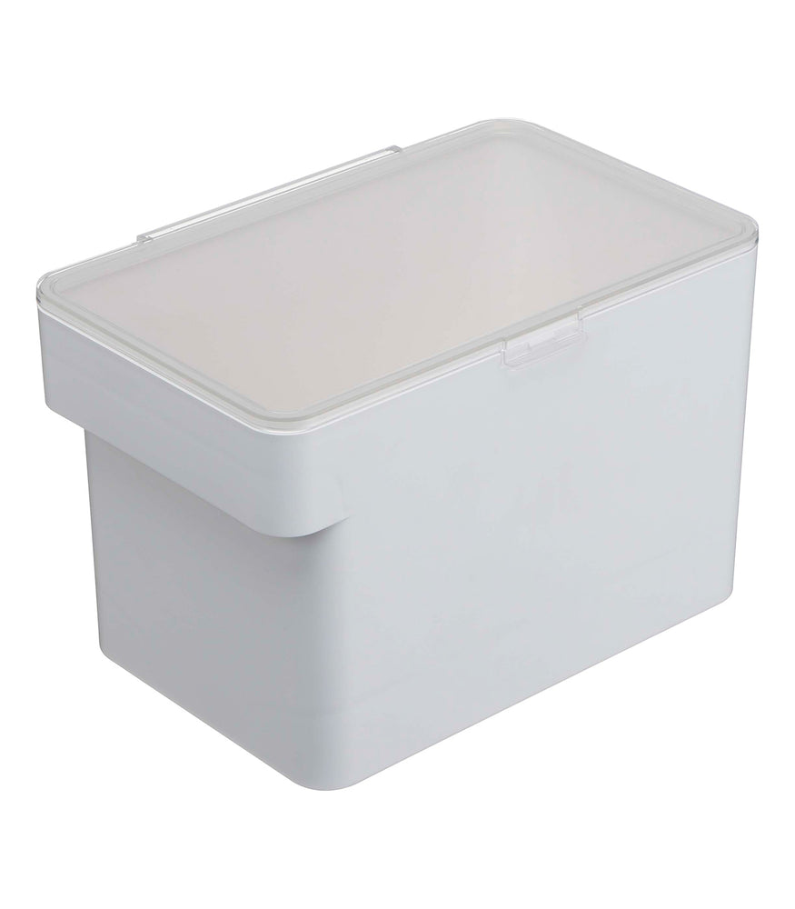 View 13 - Airtight Pet Food Container - Three Sizes on a blank background.