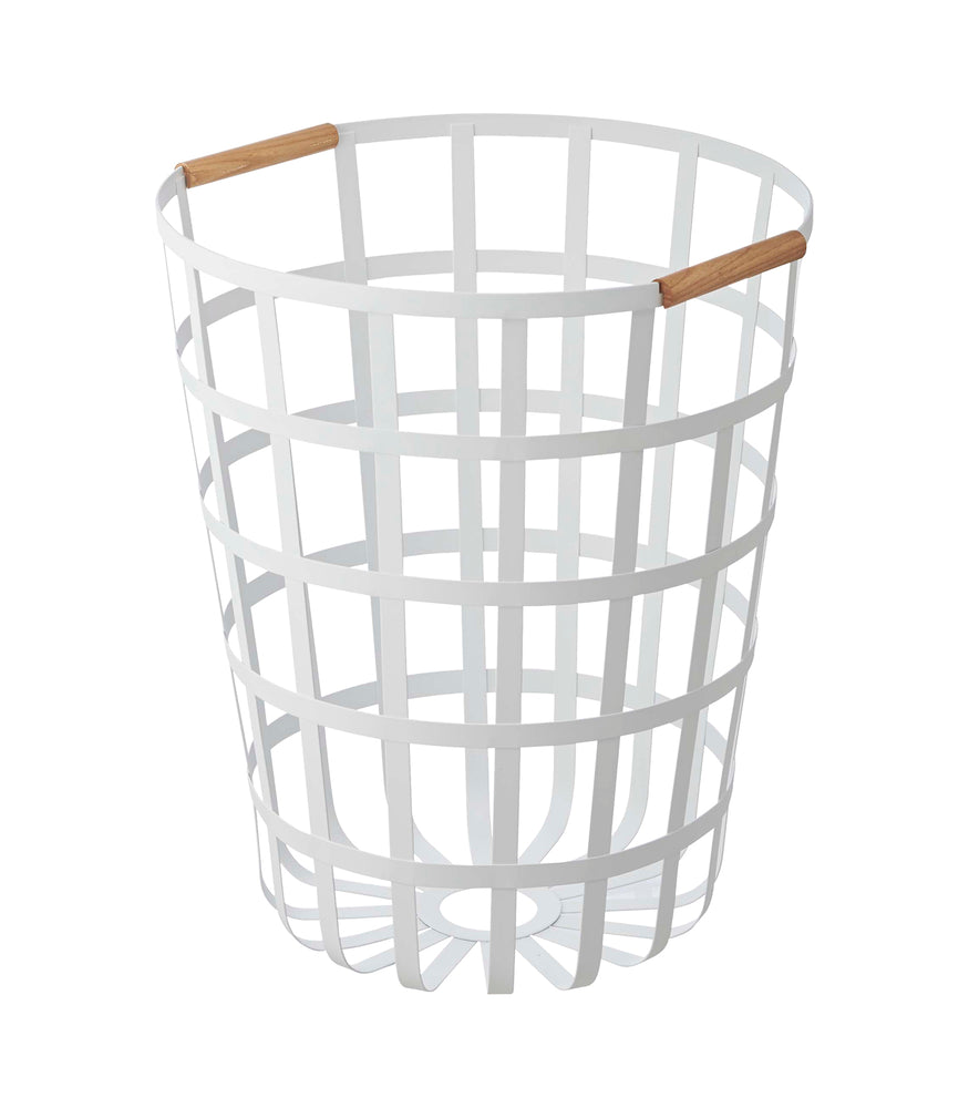 View 1 - Wire Basket on a blank background.