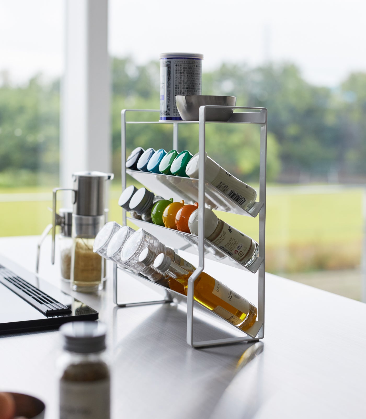 Four-Tier Slim Spice Rack | Yamazaki home | Buy Now – Yamazaki Home