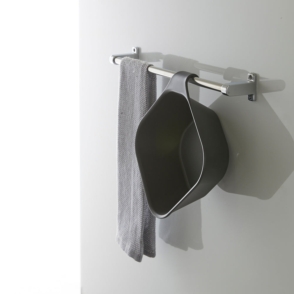 Magnetic Shower Pail With Hook