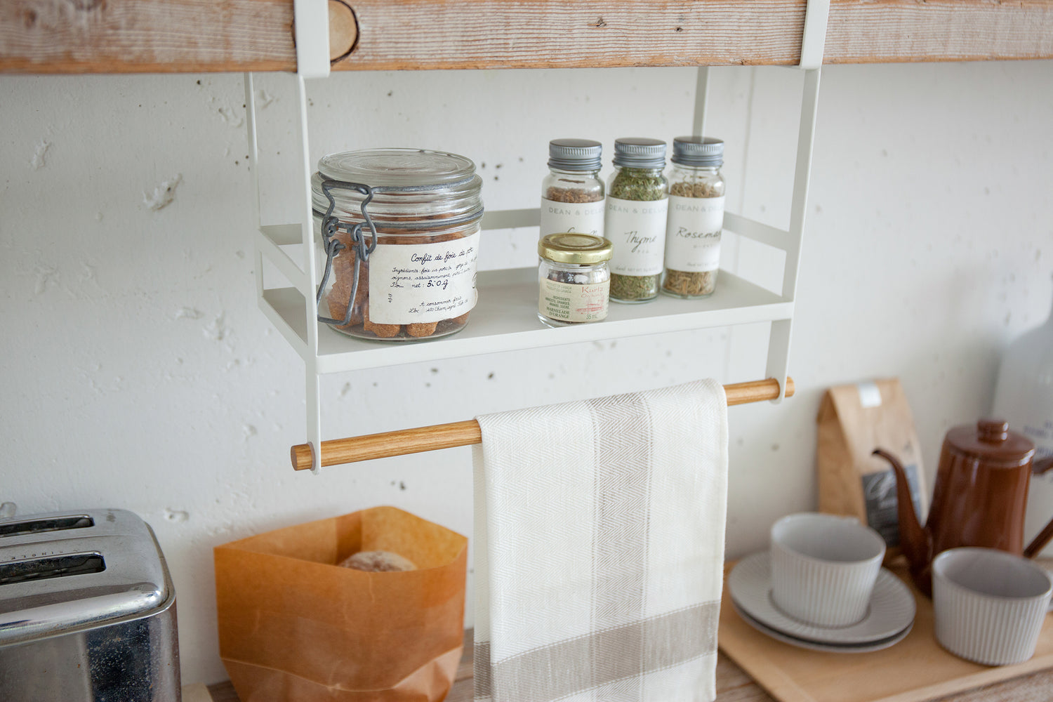 Yamazaki USA Tosca Yamazaki Home Under Shelf Spice Rack, Kitchen Storage, Cabinet  Organizer, Plastic + Wood & Reviews