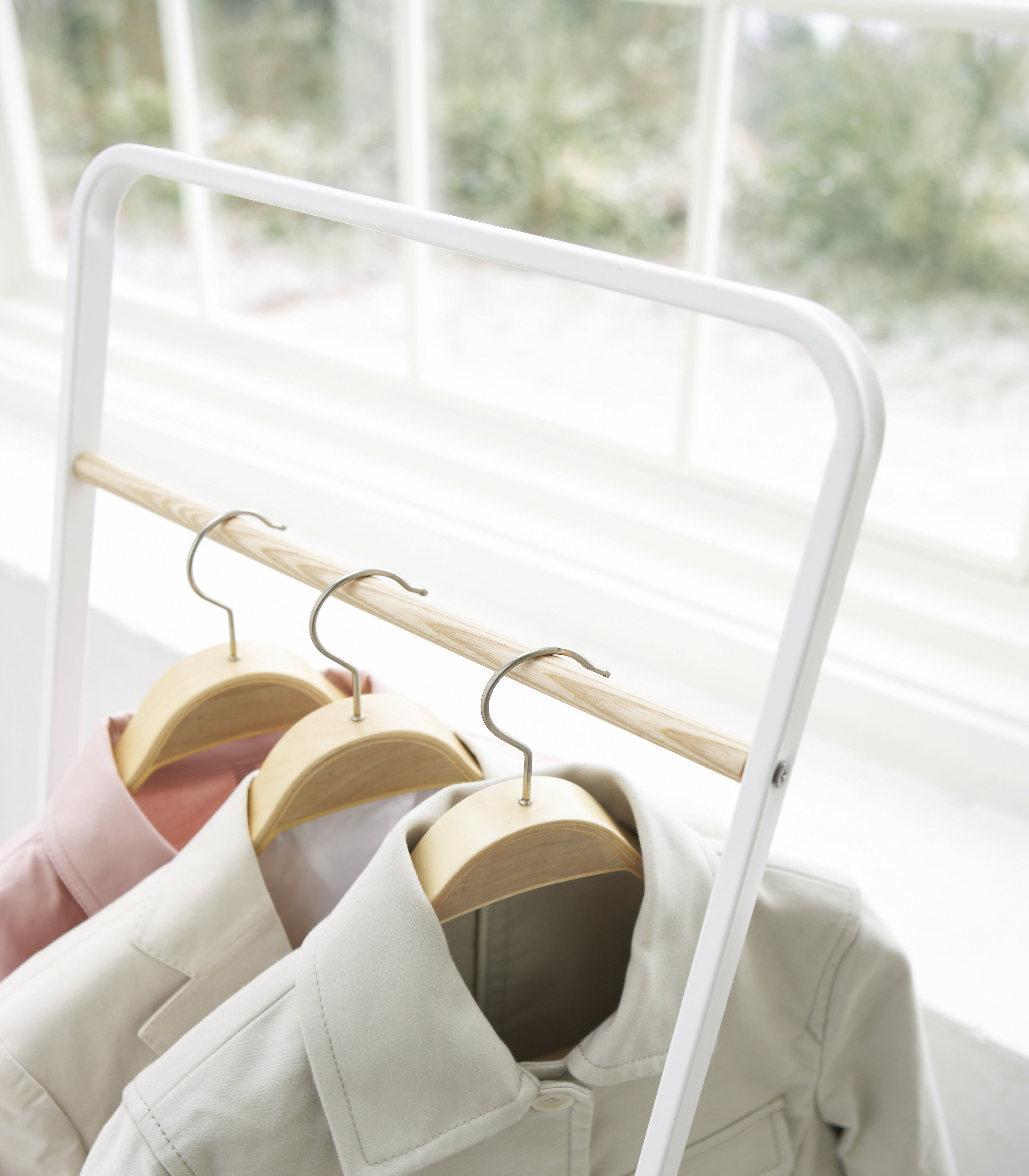 Coat Racks | Keep the Entryway Tidy | Yamazaki Home – Page 1