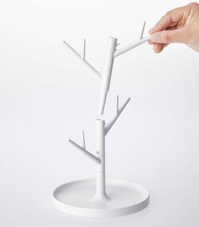 Front view of white glass and mug tree on white background by Yamazaki Home. view 5